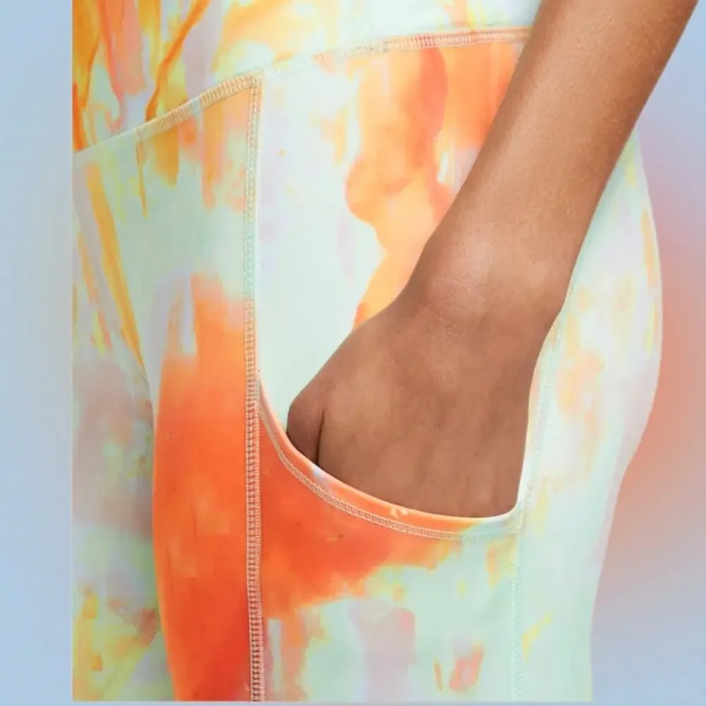 NIKE LUXE Women’s Small Mint / Orange Leggings